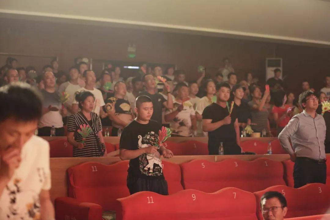 乐驼：第一次参观早已熟知的遵义会议会址，重温伟大的历史转折点游戏画面